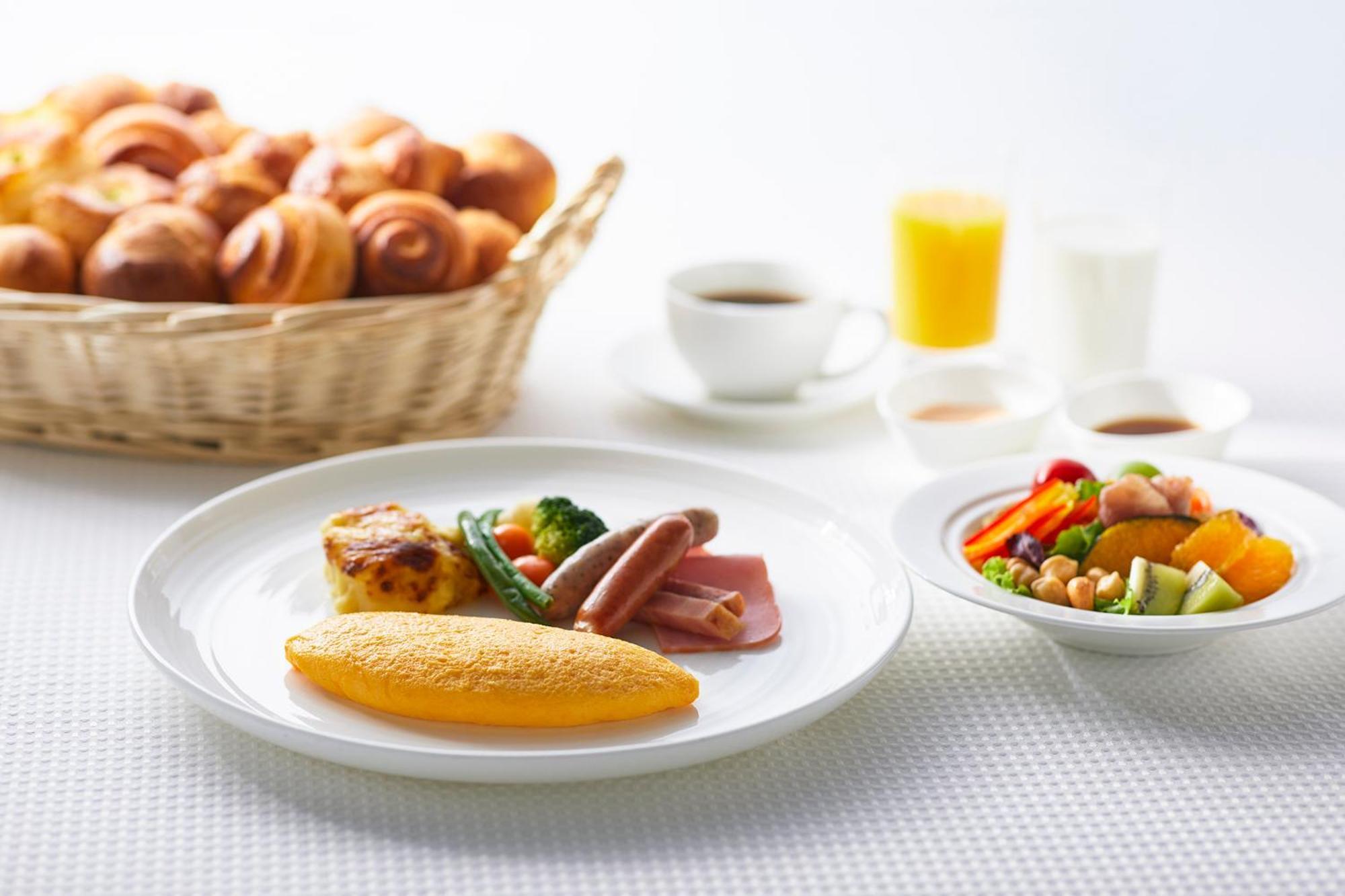 เดอะ รอยัล พาร์ค โฮเทล ไอคอนิก เกียวโต Hotel ภายนอก รูปภาพ A typical inflight meal